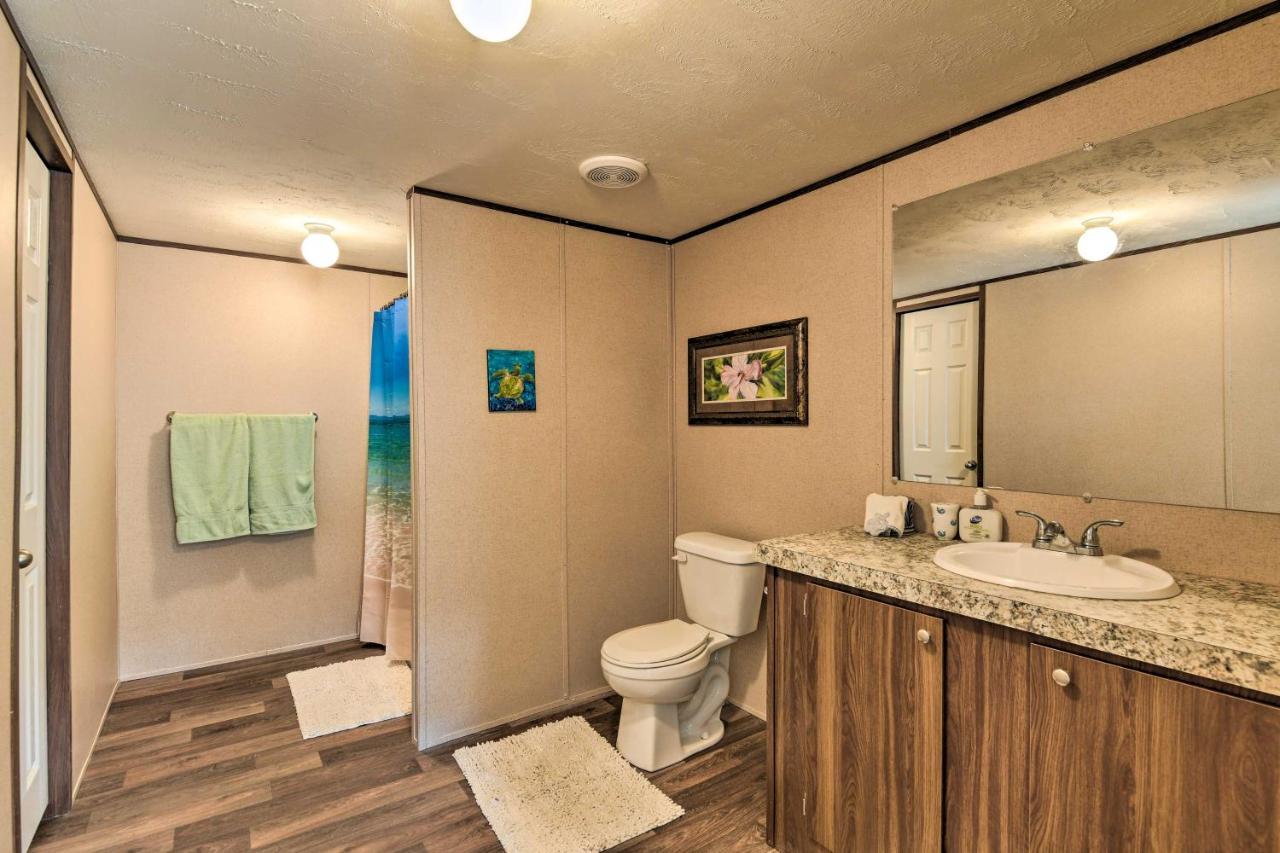 Quaint Port Oconnor Home - 3 Mi To Beach! Port O'Connor Екстериор снимка