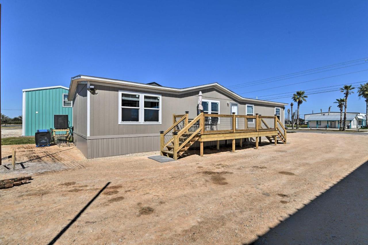 Quaint Port Oconnor Home - 3 Mi To Beach! Port O'Connor Екстериор снимка